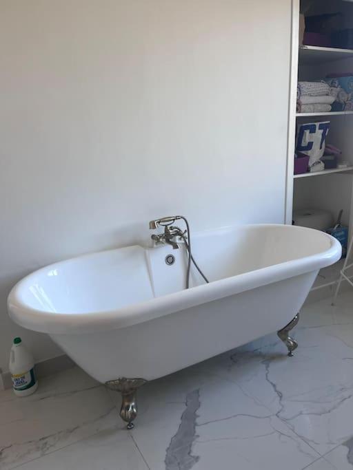 Grand T3 Frejus Base Nature ภายนอก รูปภาพ